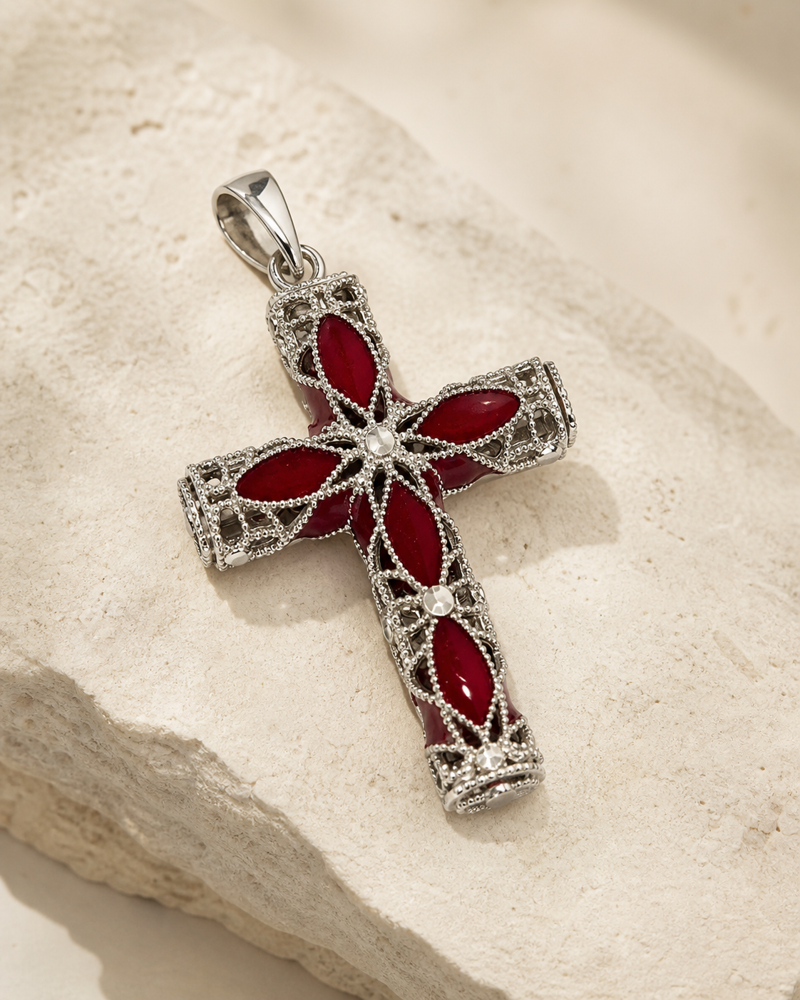 Croce Squadrata Argento Rosso — vista principale