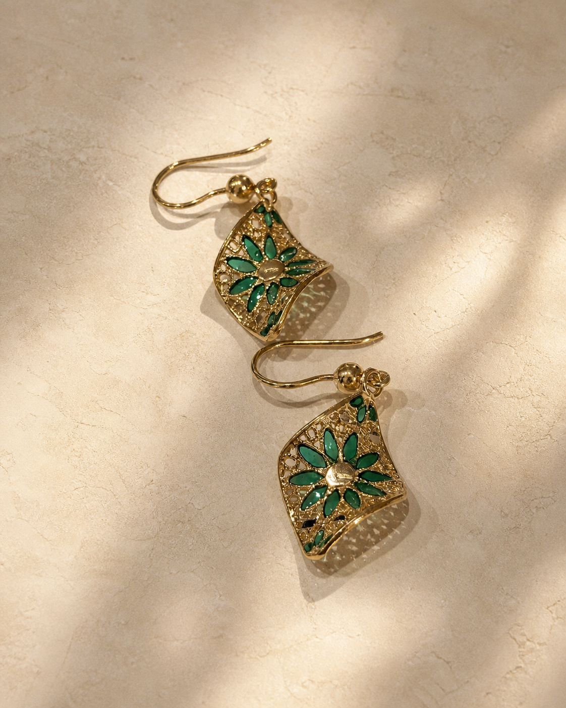 Orecchini Olive Leaf oro e smalto verde