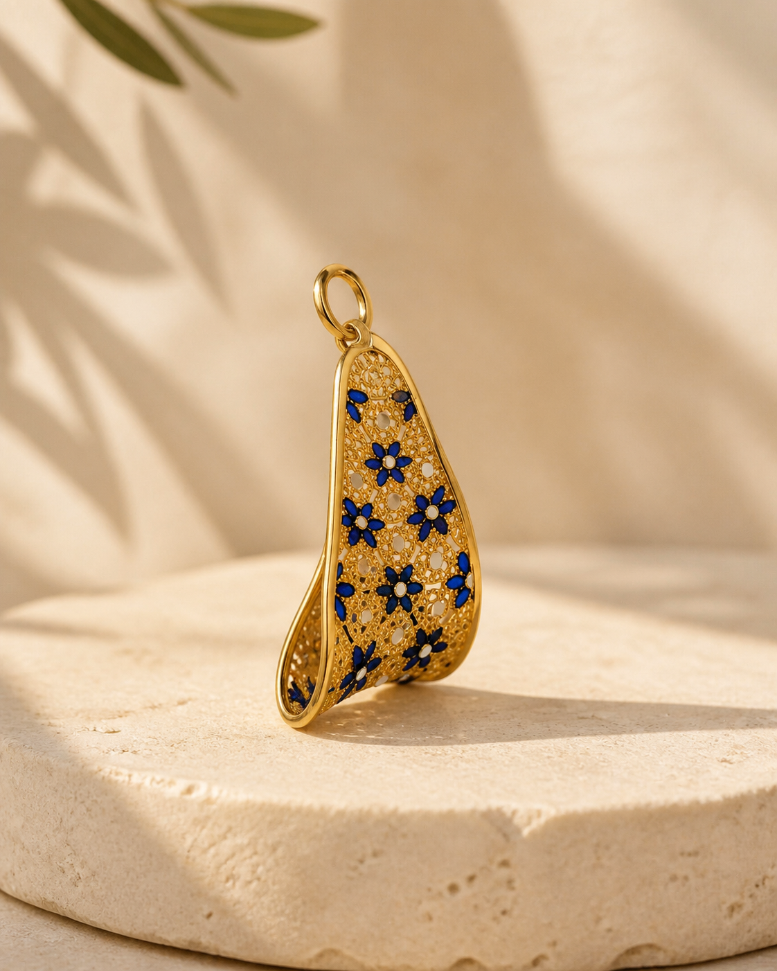 Pendente Weave oro blu — vista hero